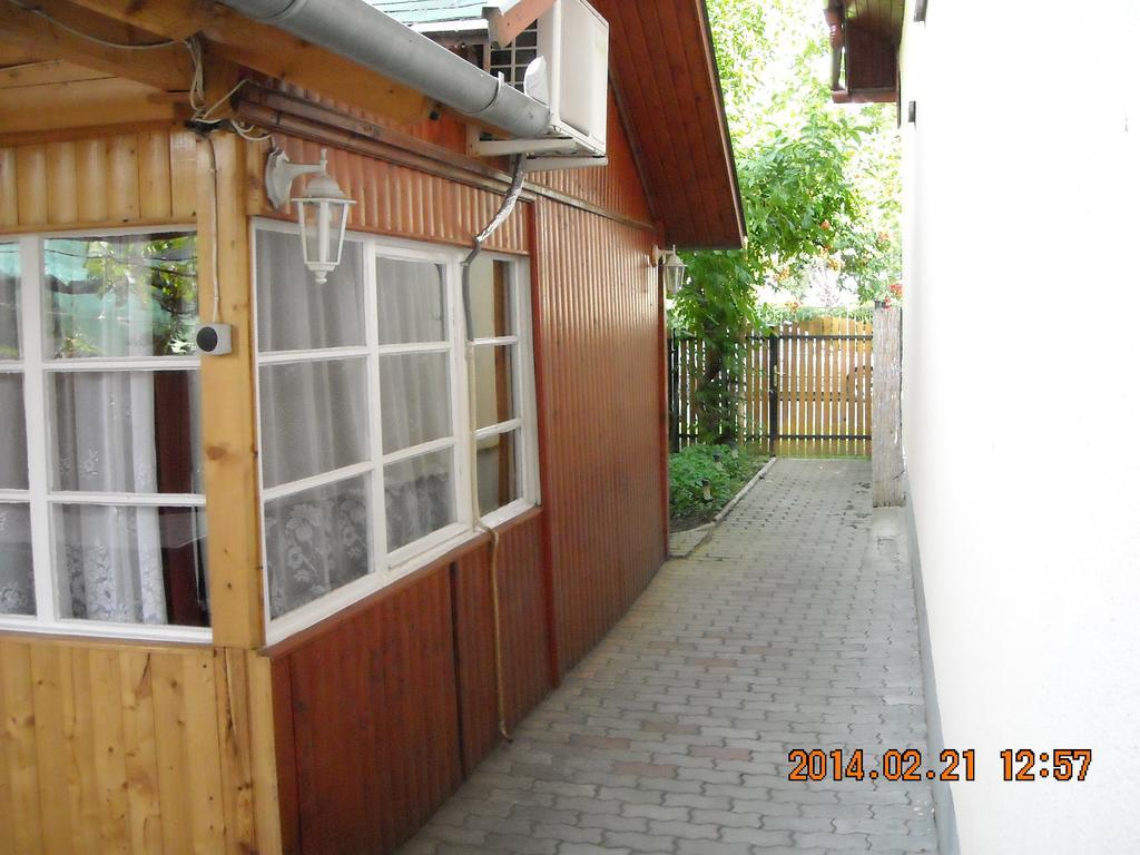 Demeter Apartman ไฮจ์ดุสโซบอสโล ห้อง รูปภาพ